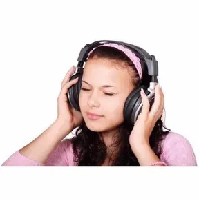 BellusZeneRadio2022
