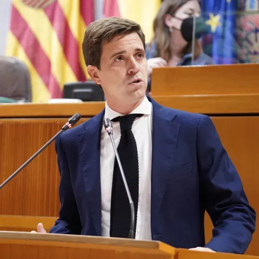Presentación del candidato del PP para la alcaldía de La Almunia, con Ramón Celma