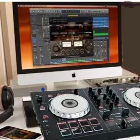 Radio DJ MJR
