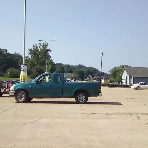 Trailer of Weekdays With Nug