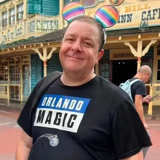 Defesa de Lulinha diz que ele está disposto a depor ao ministro André Mendonça no caso do INSS