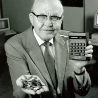 Jack Kilby crea el microchip (1958)