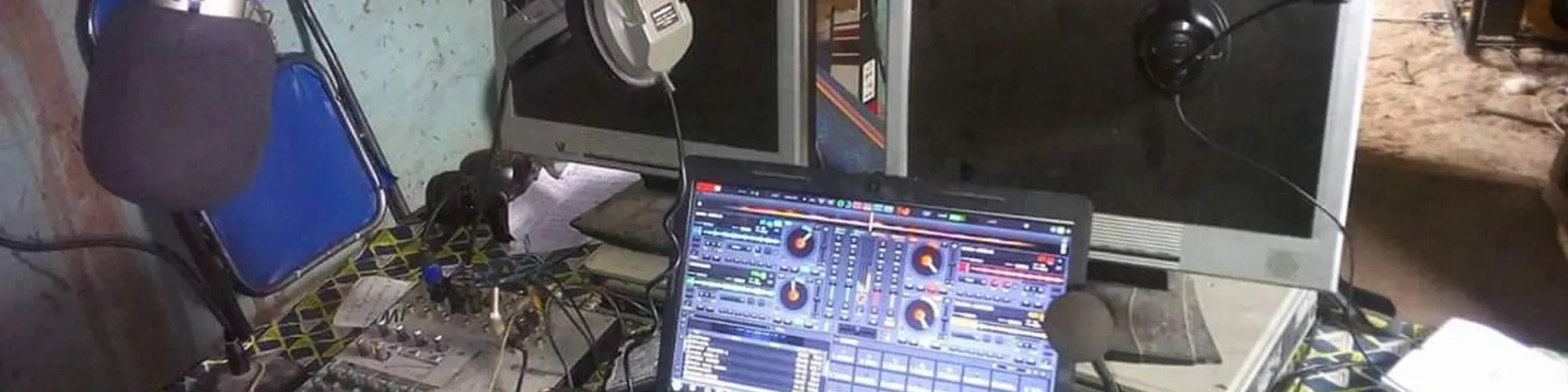 R G K FM
