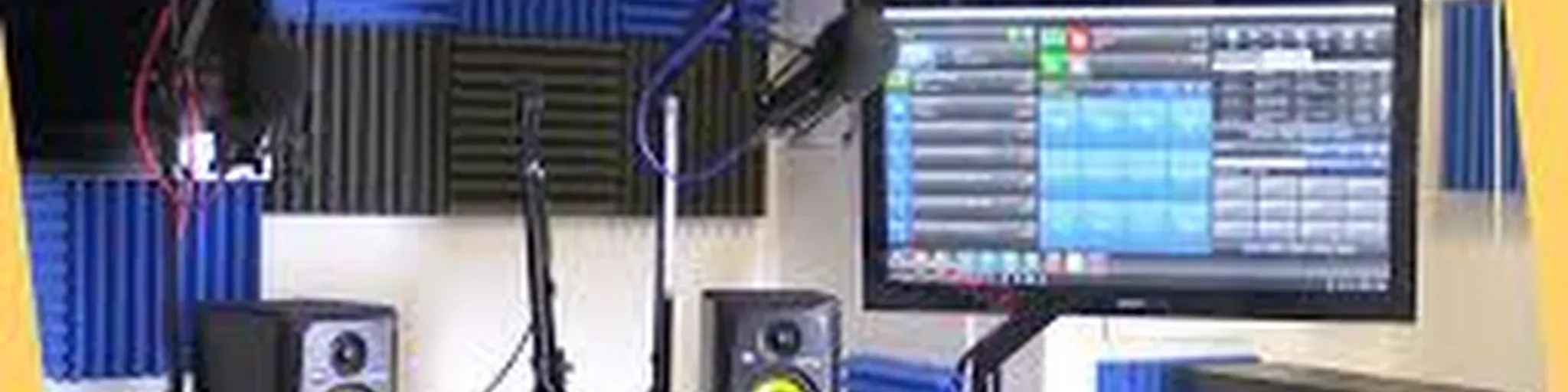 YOUNG RADIO
