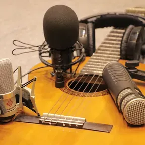 RADIO CANÇÃO E LOUVOR