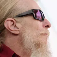 Vagrant Fugitive Hacker Warlord