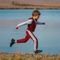 Neden hızlı koştuktan sonra karnımızın yan tarafında ağrı olur?