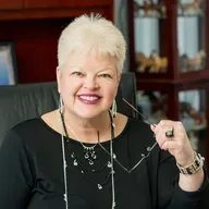 Integrity Over Industry: The Woman Who Rewrote the Rules of Marketing with Liz Johnson