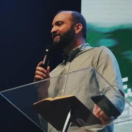 #332 | Uma Mente Renovada | Pr. Lucas Lousa