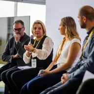 582: Managing competing trends in food innovation