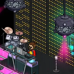 DISCOLOOFM