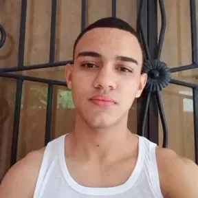 Gustavo