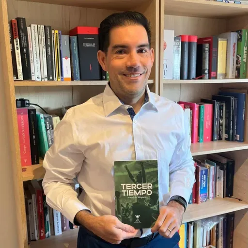 Mauricio Moyano autor del libro tercer tiempo