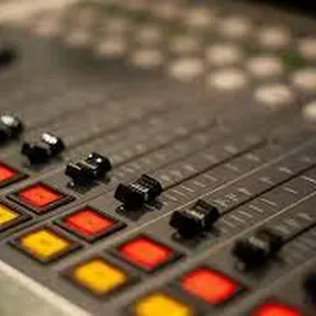 RADIO Camino A la  luz