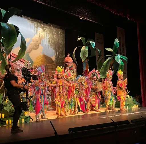 Comparsa : La tribu Final