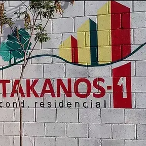Takanos