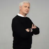Dame Cinco: Juan Di Natale