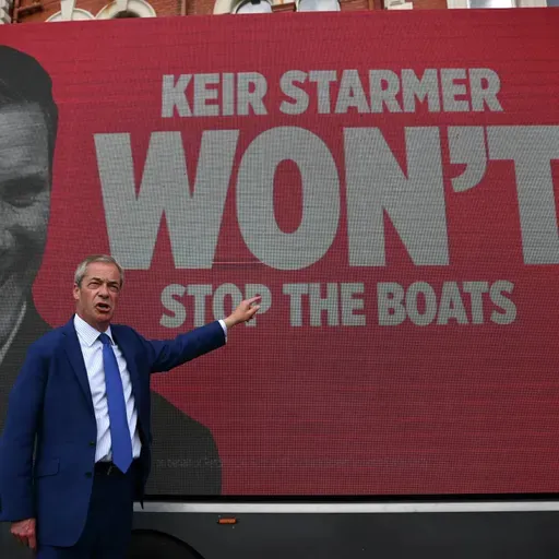 Tal como em Portugal, extrema-direita liderada por Farage cresce porque a fórmula “nunca foi testada”