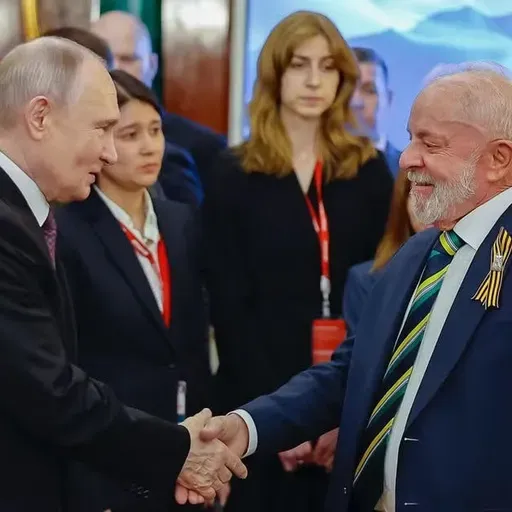 Lula conversa com Putin por telefone e aborda situação da Venezuela
