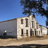 Voces del Misterio EXPRESS: Crímenes y misterio en Malladas, el "Cortijo de Los Galindos" extremeño