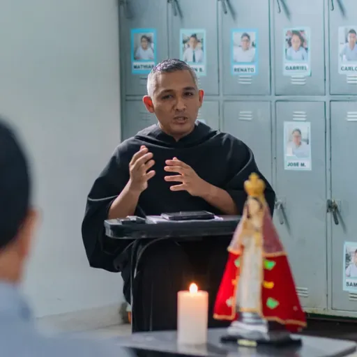 T4E3: "Dios no es un analgésico. Es el remedio"