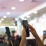 Schleichwerbung - So (un)echt sind Fan-Clips auf TikTok und Co.