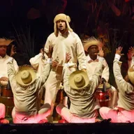 It's a Bad Bunny summer in Puerto Rico: Ana recaps 2 of his Residency shows