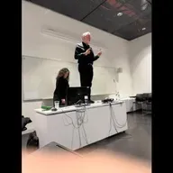 הרב מיכאל דושינסקי דבר פרשה צו 5 תשפ"ו סֵפר בעקבי פרשיות „המחרפים נפשם למות” Rabbi Michael Dushinsky