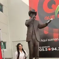 Mi Siguiente Invitado: Cynthia Sanchez; Recordando a su hermano Adan Chalino Sanchez 20años.