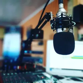 RADIO PROYECCION FM