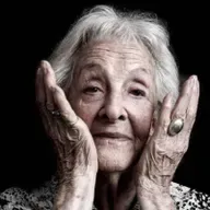Una Mujer, Ida Vitale featuring 6sh1