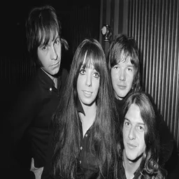 shocking blue