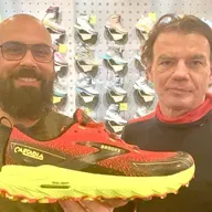 ZAPATILLAS ULTRA TRAIL 2025: Top3 Brooks, Merrell y Dynafit por Victor y Mayayo en Radio Trail