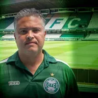 GE Coritiba #55 - 🎧 Luta por título e transição para o profissional: podcast entrevista José Leão, técnico do Coritiba sub-20