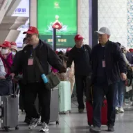 China to boost senior-friendly tourism with more specialized services