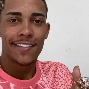 MC Poze