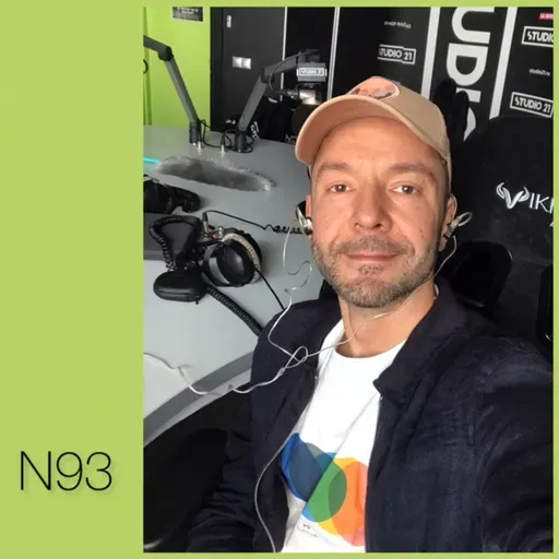 N93.  Программа на Studio21 закончилась. А Петя фм продолжается ) обзор новой музыки