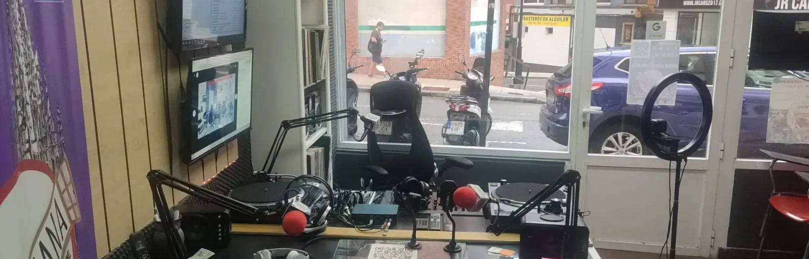 La Ventana Radio