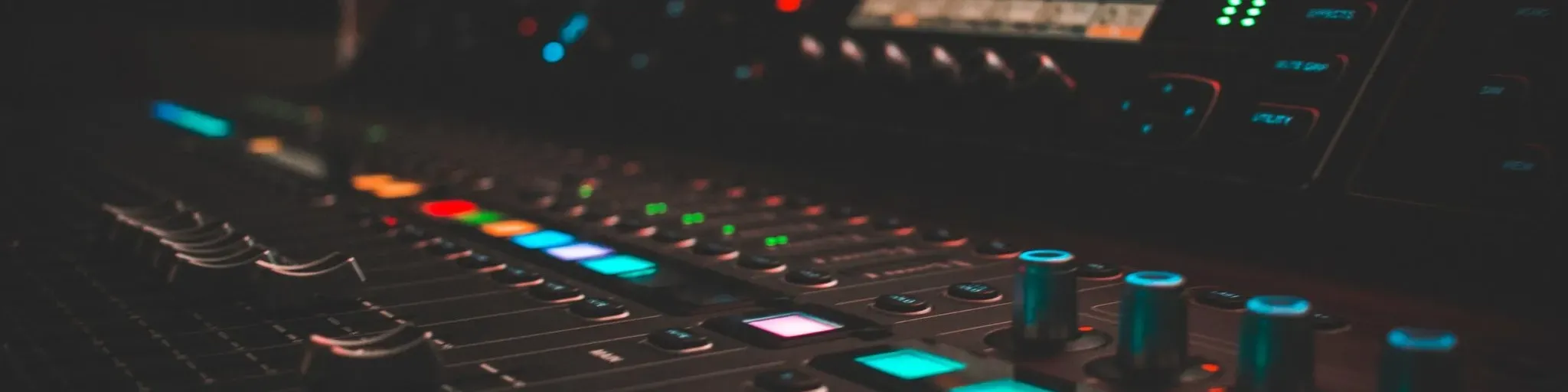 LaZonaDjs.com Radio