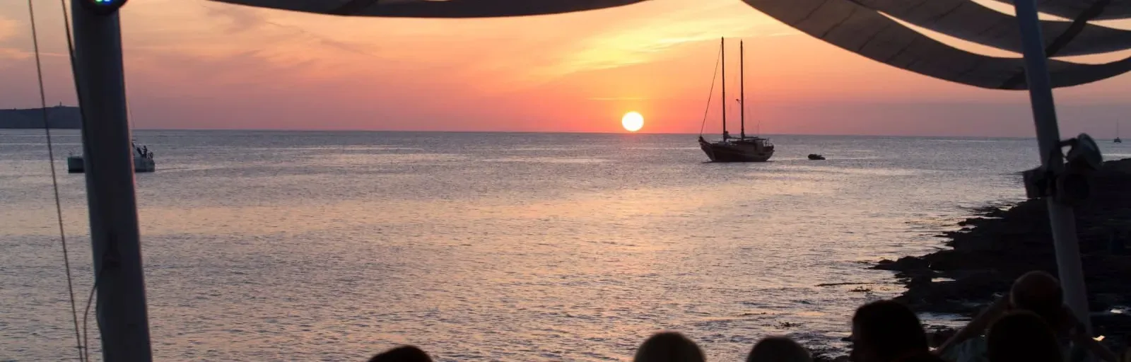 Contag Radio Pirata