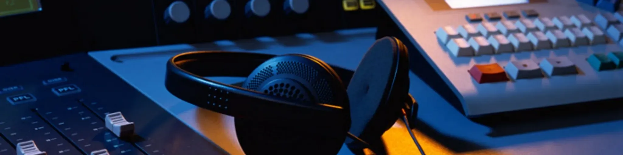 Show Fm
