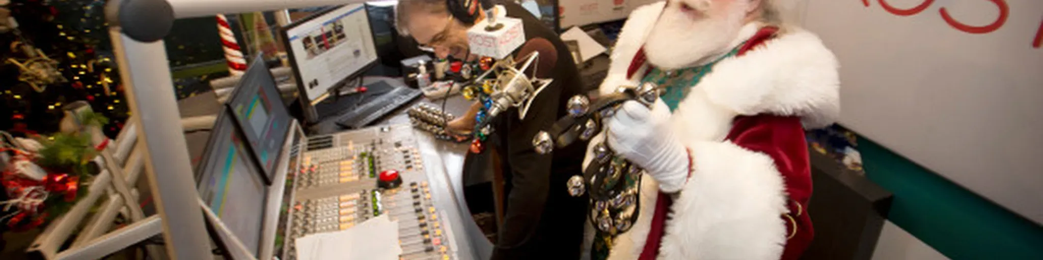 Delvin Christmas  Radio