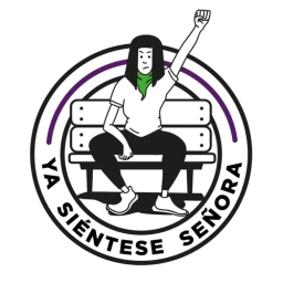 "Ya siéntese señora" por JOTVOX