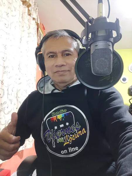 Radio Viernes De Locura