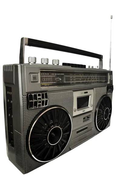 RADiO  F