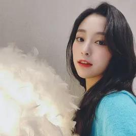 gahyeon cantik