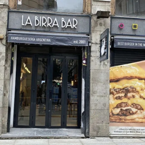 Otro argentino en Madrid: conocemos La Birra Bar, una hamburguesería argentina