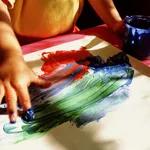نسخۀ صوتی: با خیال راحت نقاشی‌های فرزندتان را دور بیندازید