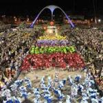 Carnaval 2022 em abril: o tempo como aliado das escolas de samba