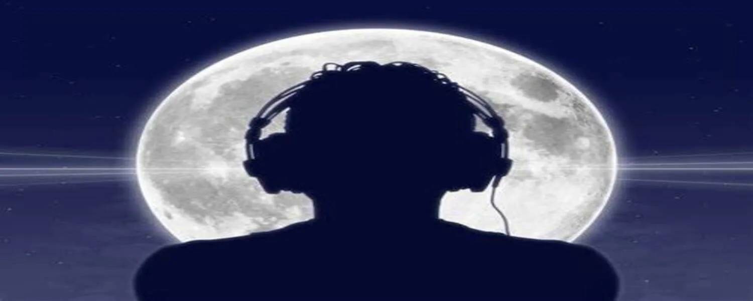 Poetic Moon RM Radio